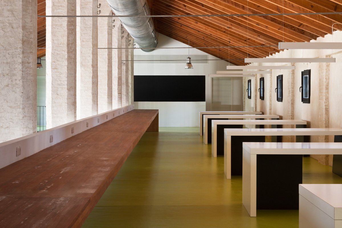 Warehouse rehabilitation of public library and music school in Almonte