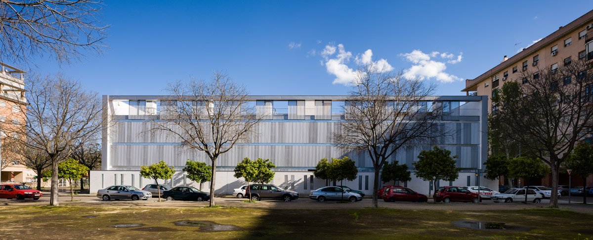 Residence hall for the university in Seville