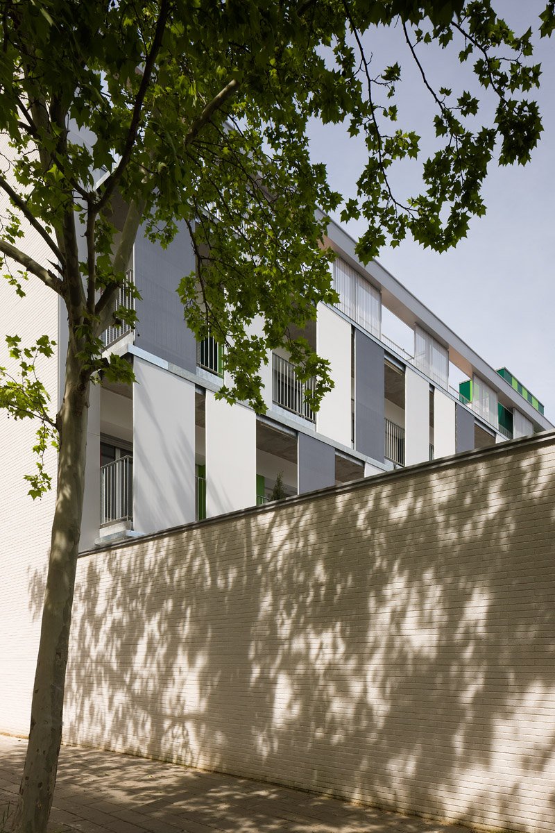 Residence hall for the university in Seville