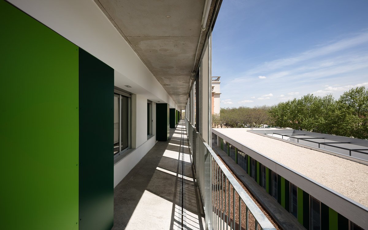Residence hall for the university in Seville