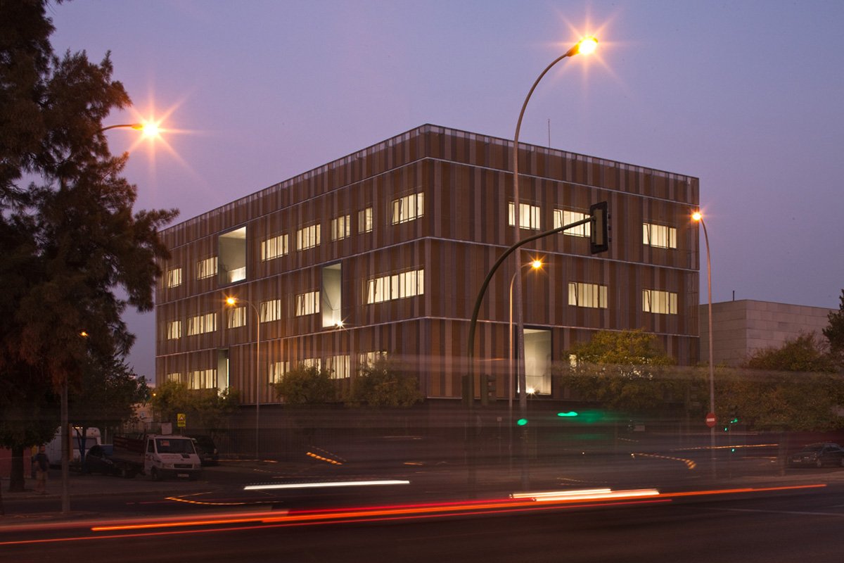 Social Centre in Av. de la Paz