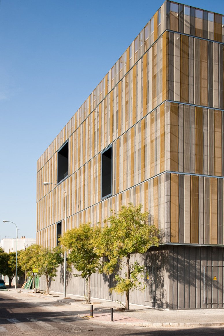 Social Centre in Av. de la Paz